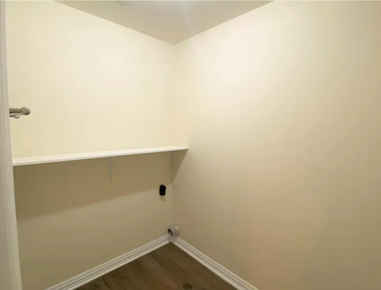 4908 43rd Street Lubbock, TX 79414 - Photo 6 of 18 a view of a small space