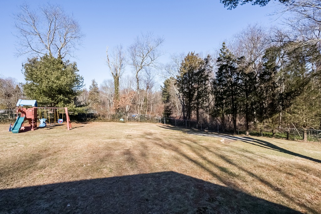 75 Davis Road Westport, MA 02790 - Photo 23 of 25 Gallery Image 23