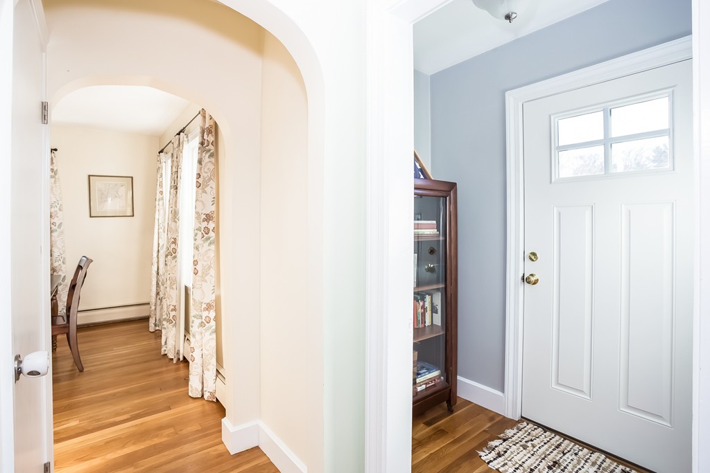 75 Davis Road Westport, MA 02790 - Photo 6 of 25 Gallery Image 6