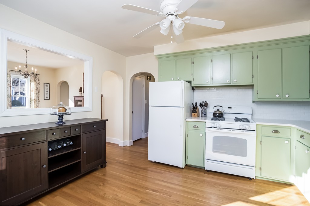 75 Davis Road Westport, MA 02790 - Photo 10 of 25 Gallery Image 10