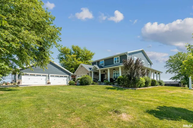 $799,000 | 1389 260th Avenue, Delmar, IA 52037