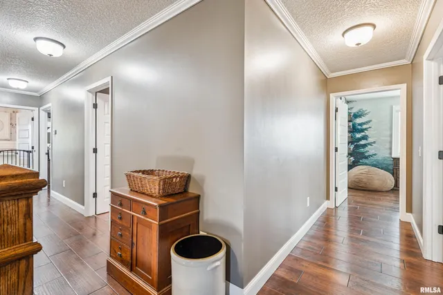 $799,000 | 1389 260th Avenue, Delmar, IA 52037