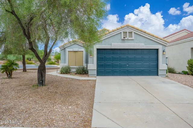 $325,000 | 993 South 239th Drive, Buckeye, AZ 85326