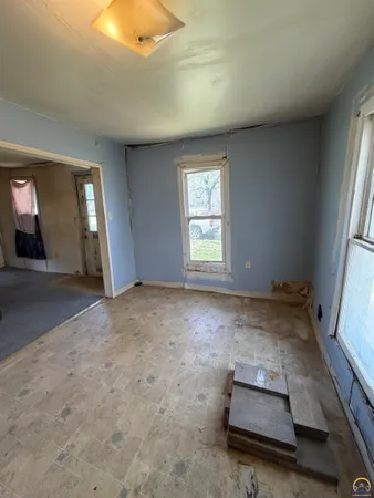 $35,000 | 328 South Union Street, Emporia, KS 66801