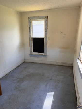 $35,000 | 328 South Union Street, Emporia, KS 66801