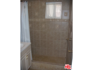 433 Manitoba Street Playa del Rey, CA 90293 - Photo 8 of 18 Gallery Image 8
