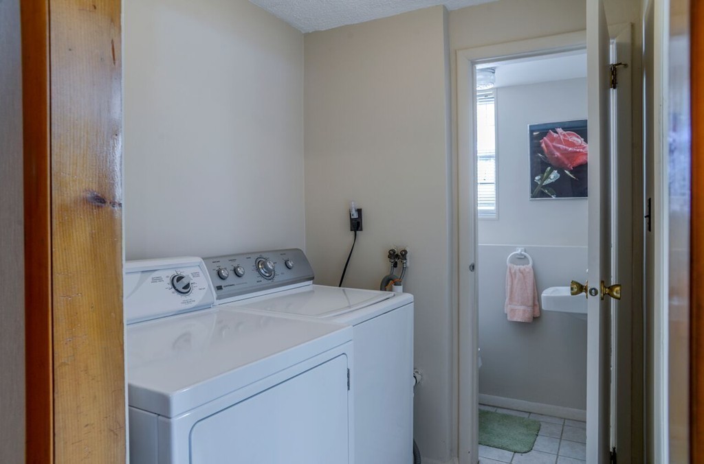 1 Edgehill Road Peabody, MA 01960 - Photo 18 of 24 Gallery Image 18