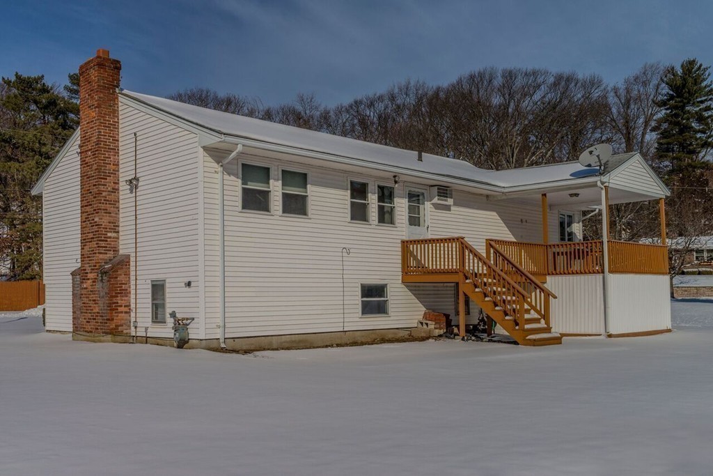 1 Edgehill Road Peabody, MA 01960 - Photo 20 of 24 Gallery Image 20