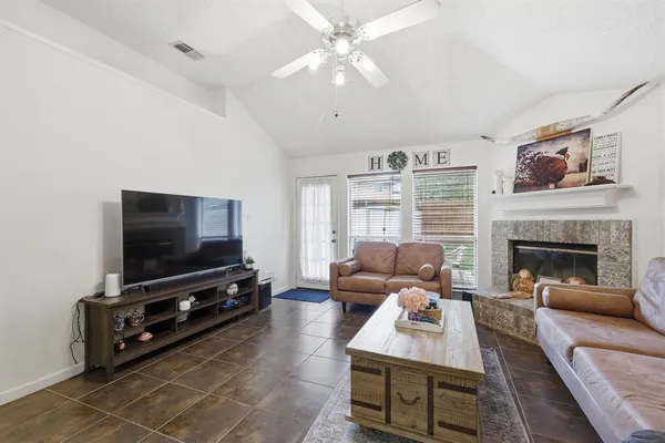 $328,900 | 4217 Broken Arrow Road, Fort Worth, TX 76137