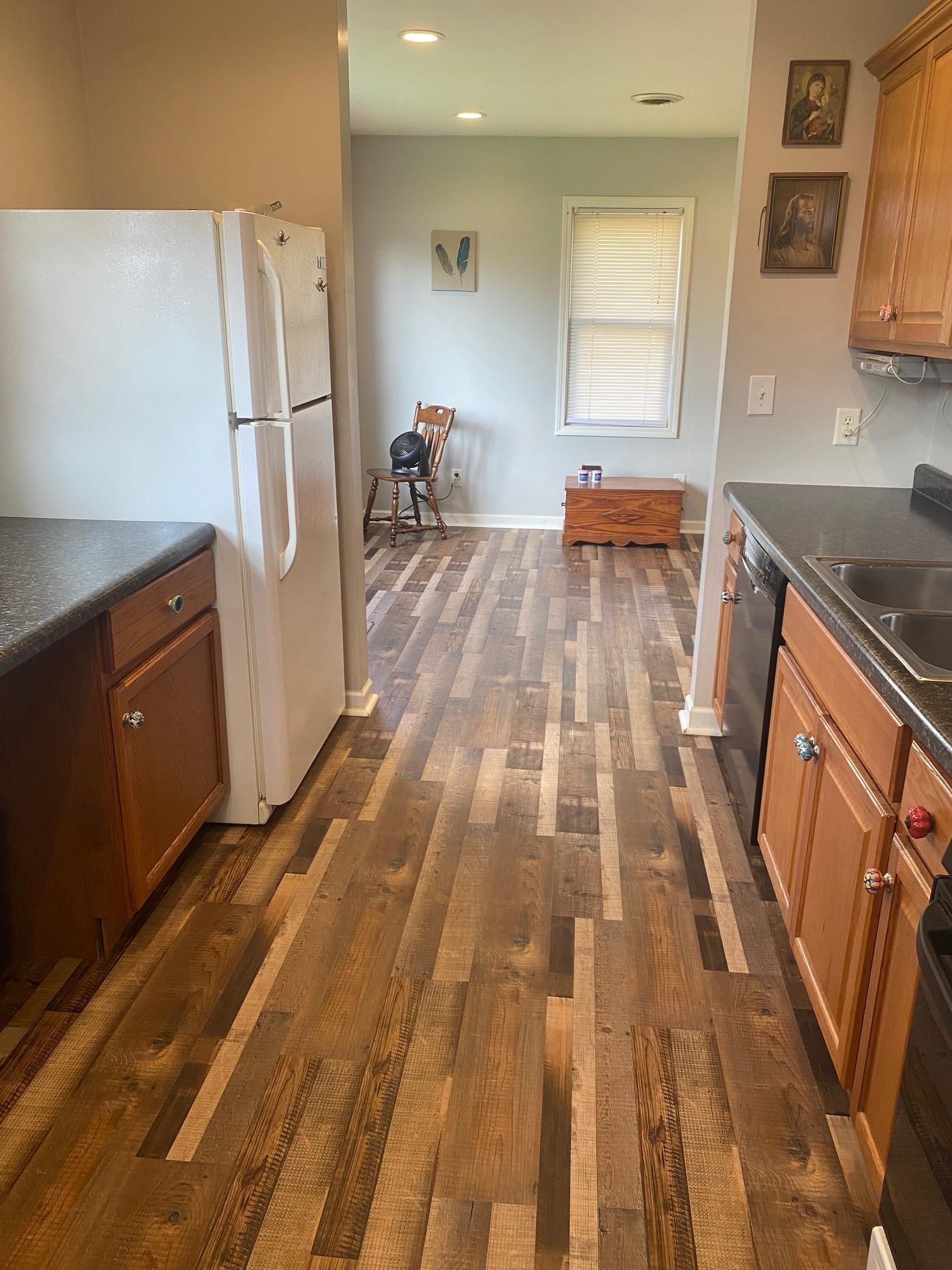 2042 Cass Avenue Road Bay City, MI 48708 - Photo 8 of 14