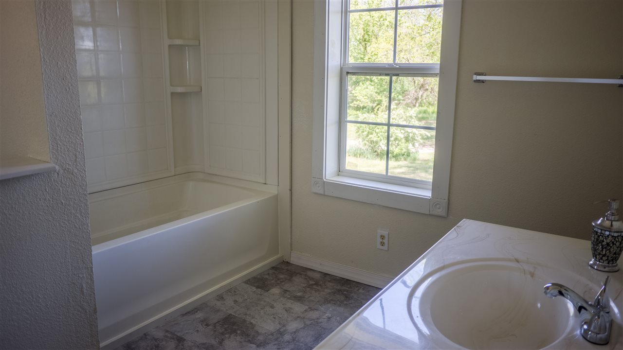 6199 Queen Road Plymouth, IN 46563 - Photo 7 of 23 Gallery Image 7