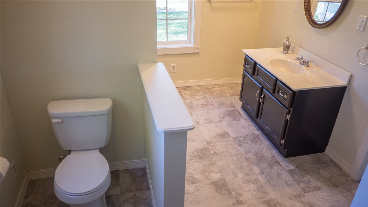6199 Queen Road Plymouth, IN 46563 - Photo 8 of 23 Gallery Image 8