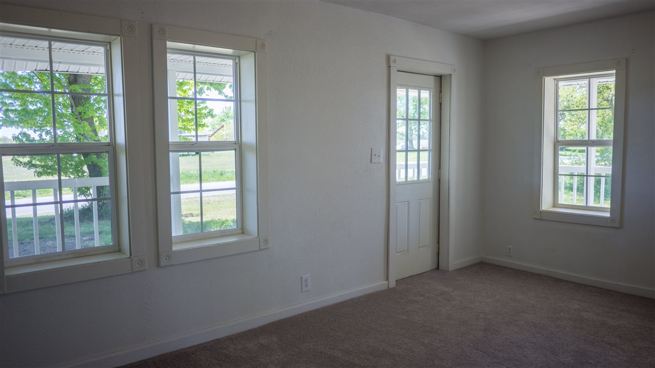 6199 Queen Road Plymouth, IN 46563 - Photo 10 of 23 Gallery Image 10