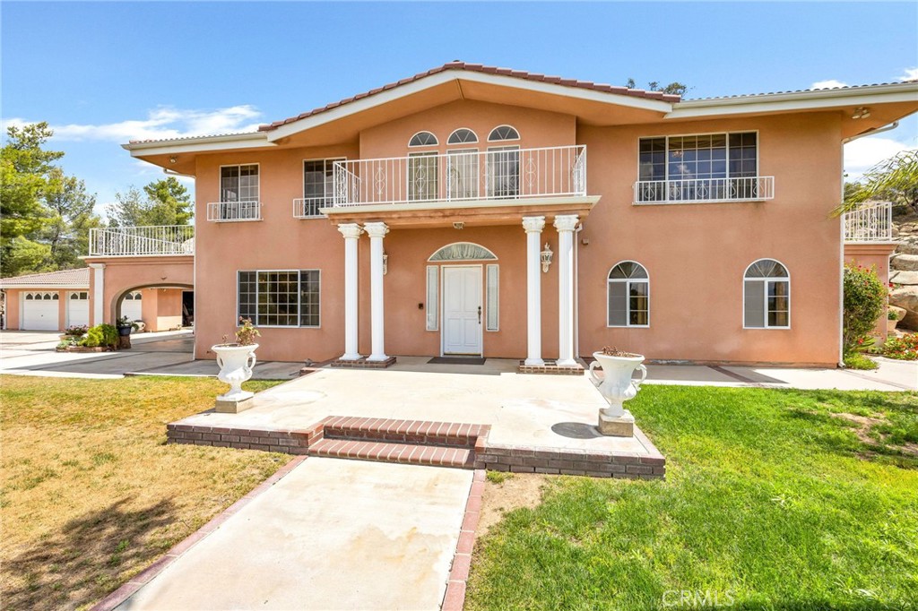 28368 Rawlings Road Hemet, CA 92544 - Photo 4 of 65