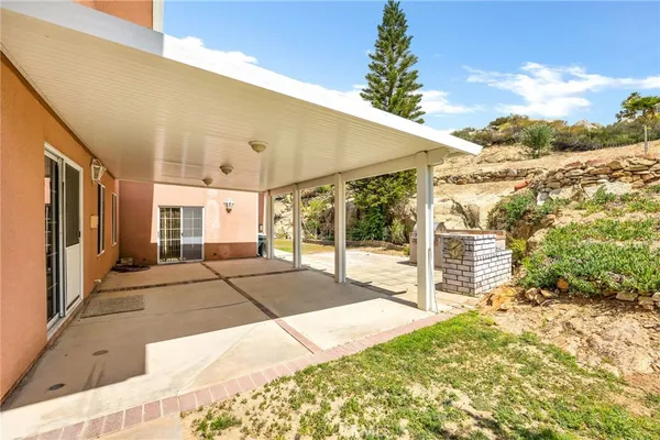 $999,500 | 28368 Rawlings Road, Hemet, CA 92544