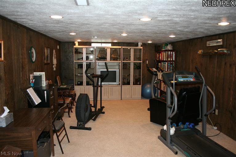 35730 Neff Road Grafton, OH 44044 - Photo 17 of 23 Gallery Image 17