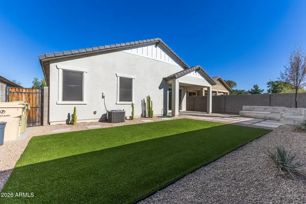 $469,990 | 7910 North 82nd Lane, Glendale, AZ 85303