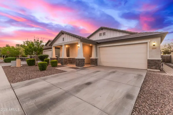 $469,990 | 7910 North 82nd Lane, Glendale, AZ 85303