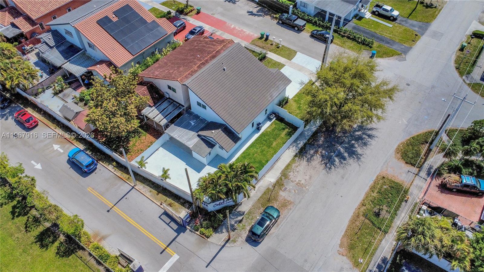 7893 Southwest 9th Terrace Miami, FL 33144 - Photo 18 of 29