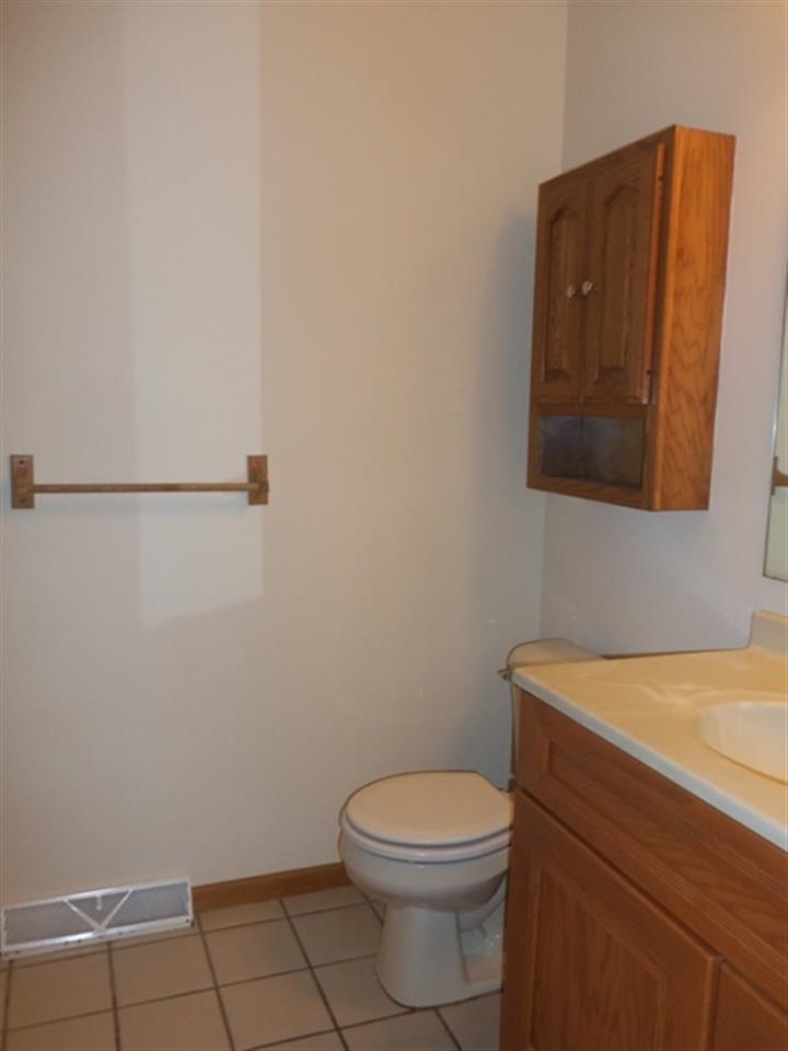 926 South Trainer Road Rockford, IL 61108 - Photo 17 of 23 Gallery Image 17