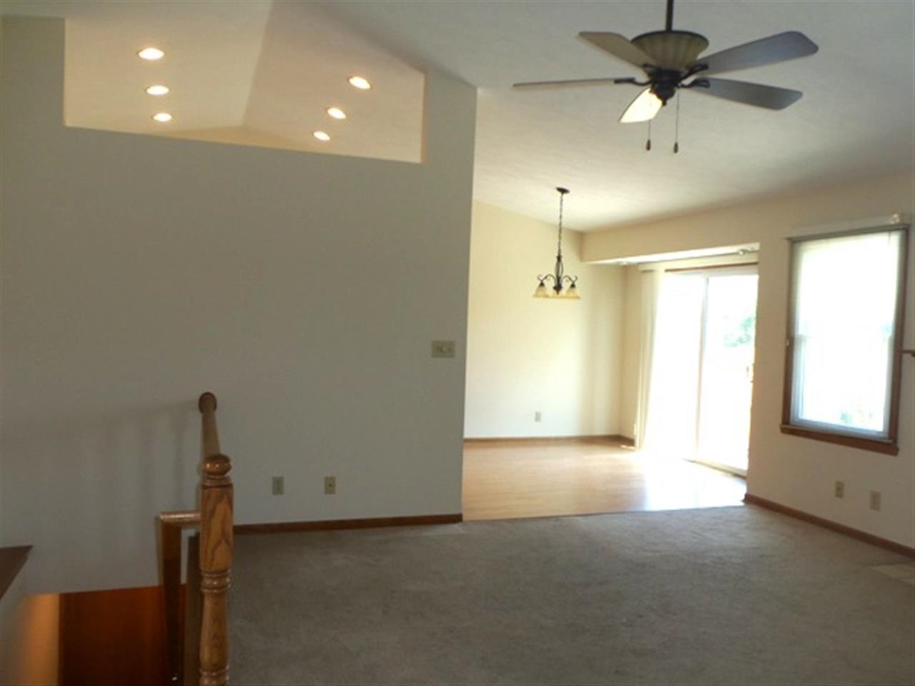 926 South Trainer Road Rockford, IL 61108 - Photo 6 of 23 Gallery Image 6