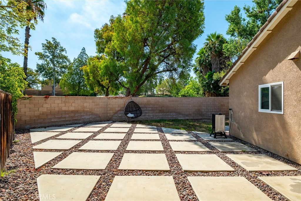19288 White Dove Lane Riverside, CA 92508 - Photo 40 of 60