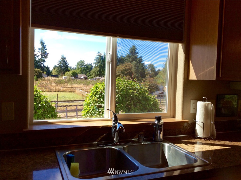 9743 178th Way Southwest Rochester, WA 98579 - Photo 8 of 25
