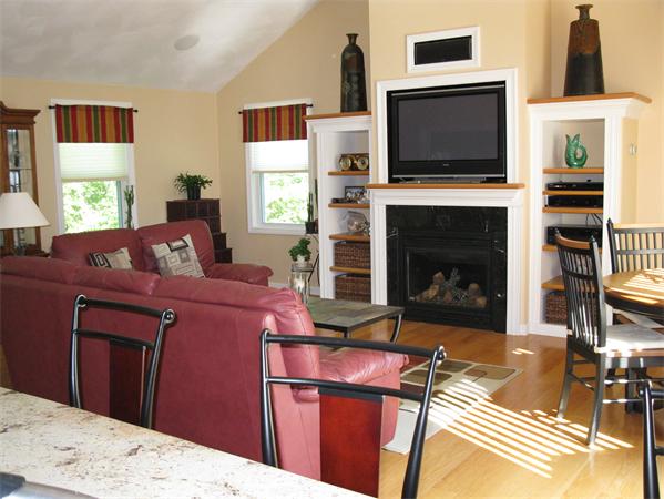 99 Hollytree Road Stoughton, MA 02072 - Photo 11 of 25 Gallery Image 11