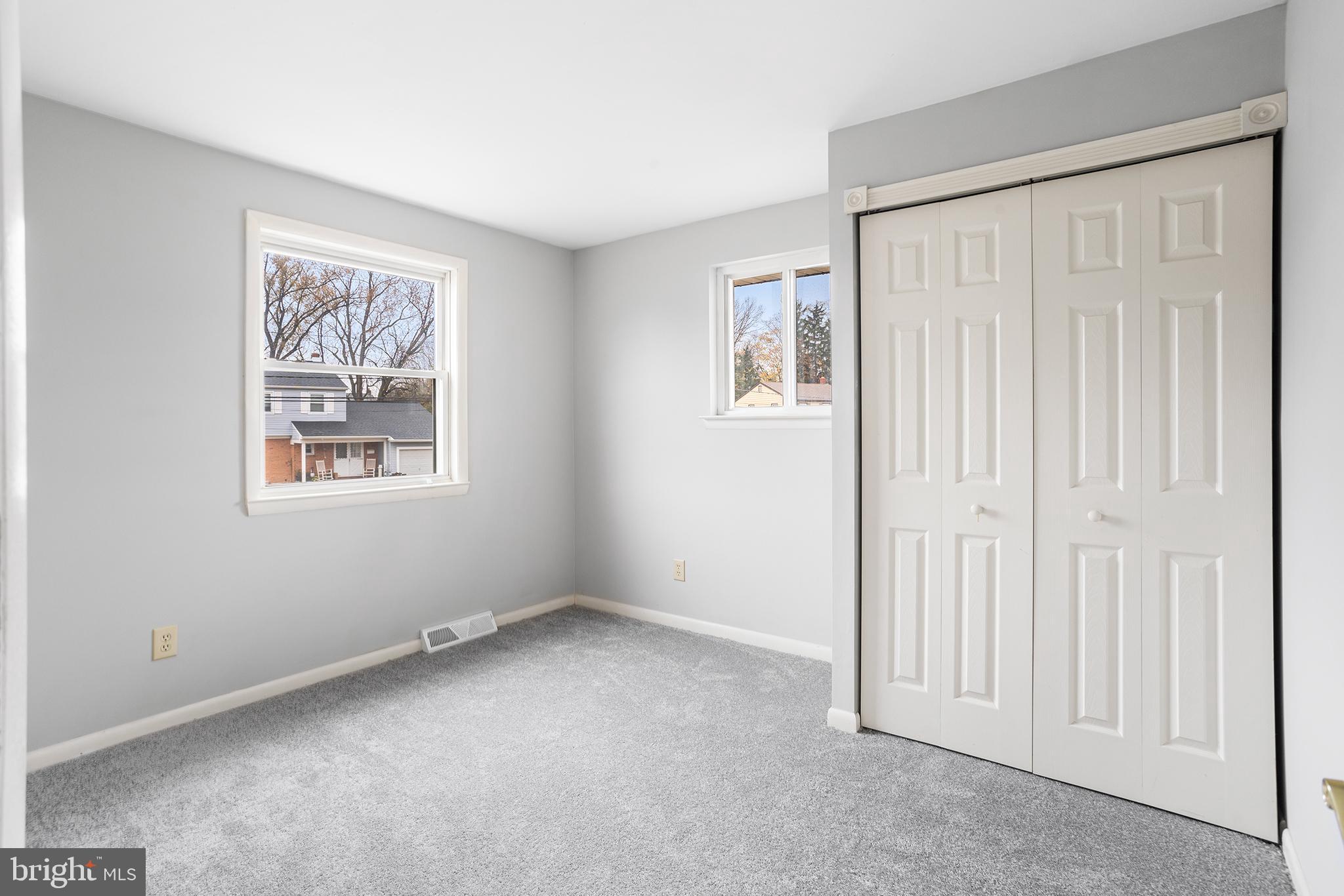 206 Colonial Road Beverly, NJ 08010 - Photo 12 of 26