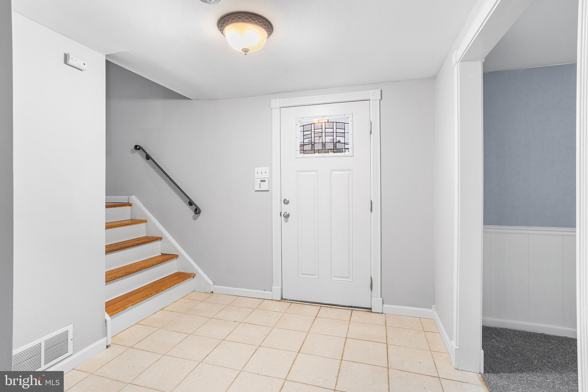 206 Colonial Road Beverly, NJ 08010 - Photo 17 of 26