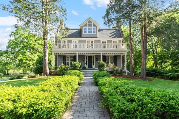 $2,495,000 | 106 Elm Street, Concord, MA 01742