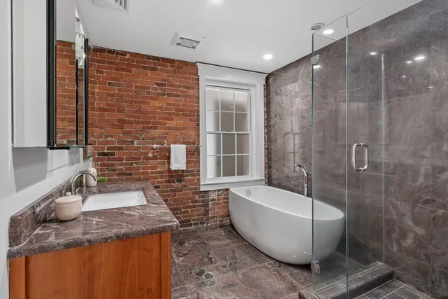 $2,495,000 | 106 Elm Street, Concord, MA 01742