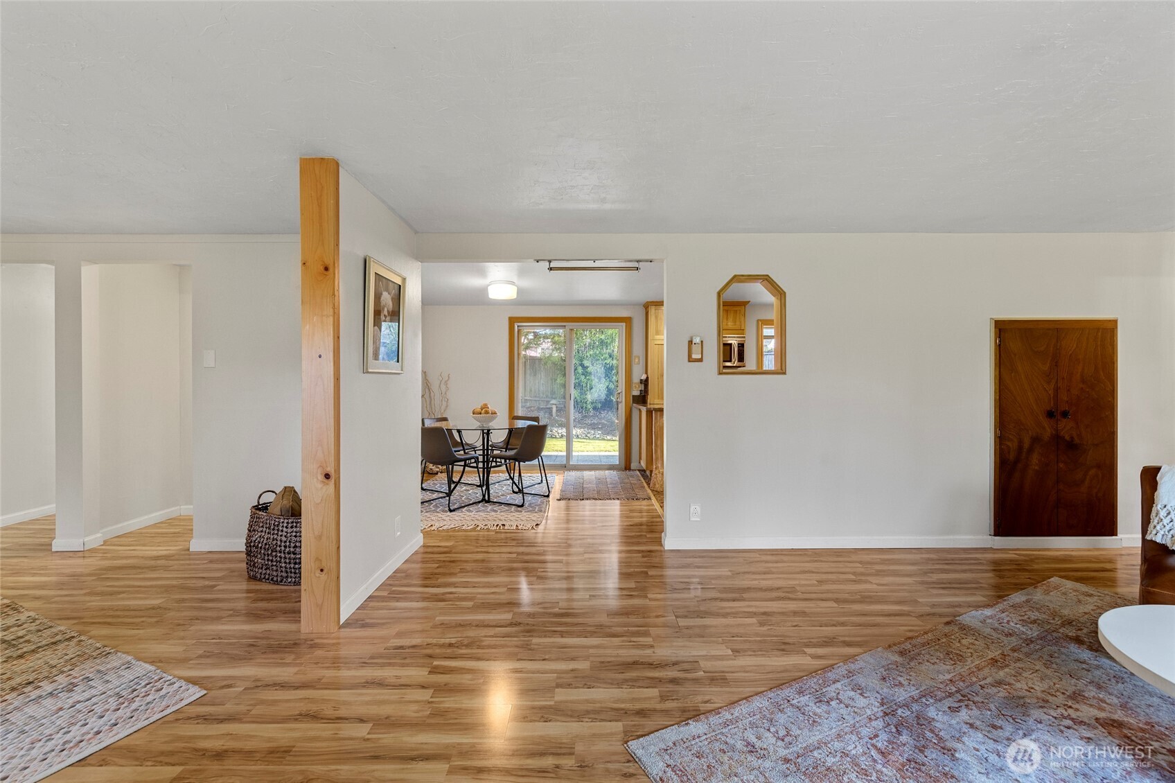 2408 148th Street Southwest Lynnwood, WA 98087 - Photo 21 of 40 a view of living room filled with furniture