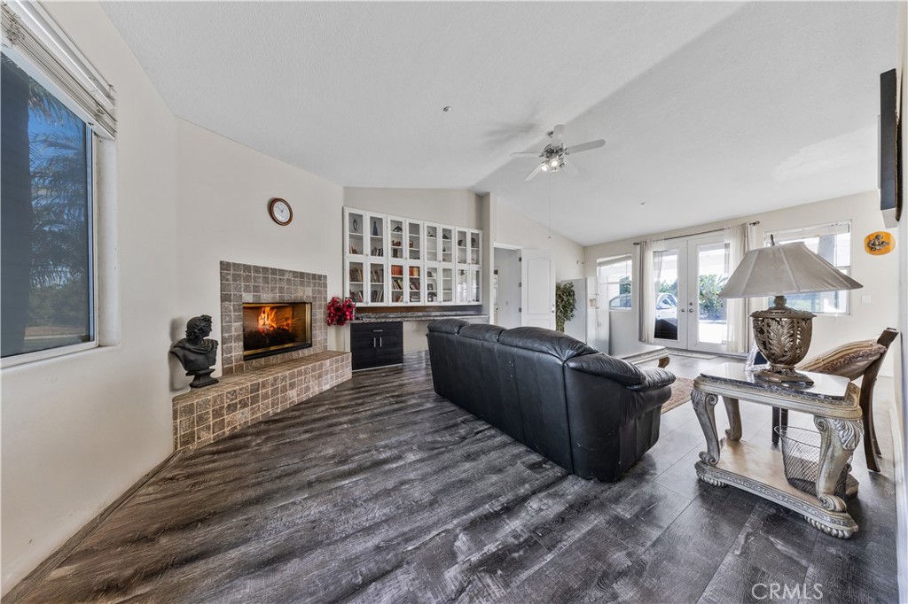 2540 Monroe Street Riverside, CA 92504 - Photo 22 of 75