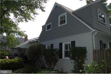 303 Cambridge Road Alexandria, VA 22314 - Photo 5 of 15 Exterior (General)
