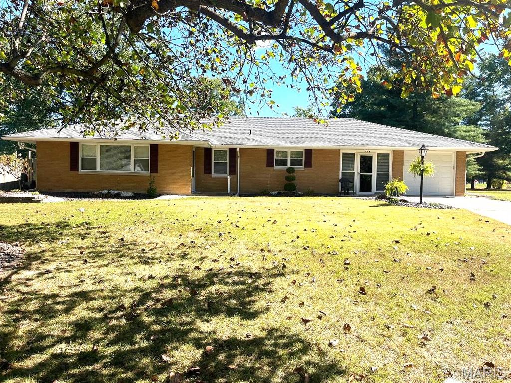 709 Pardee Road Godfrey, IL 62035 - Photo 1 of 17