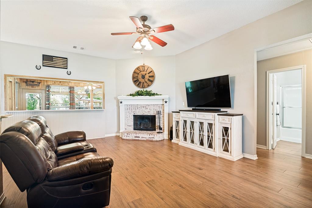 6626 Meadow Ridge Circle Nevada, TX 75173 - Photo 5 of 29