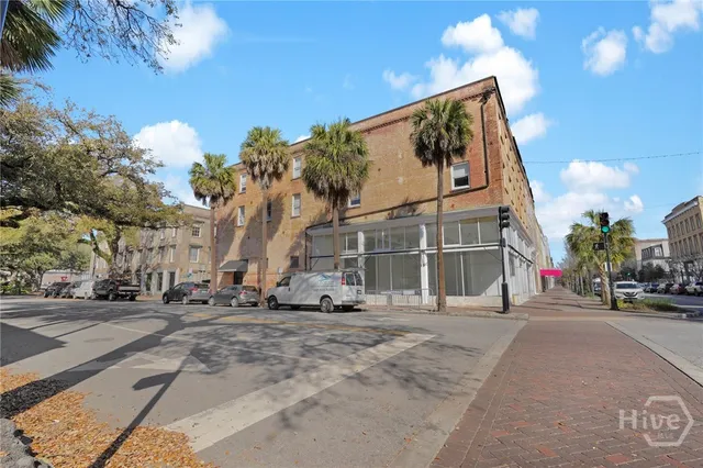 $610,000 | 310 West Broughton Street, Unit 2000, Savannah, GA 31401