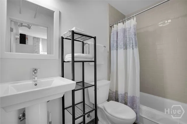 $610,000 | 310 West Broughton Street, Unit 2000, Savannah, GA 31401