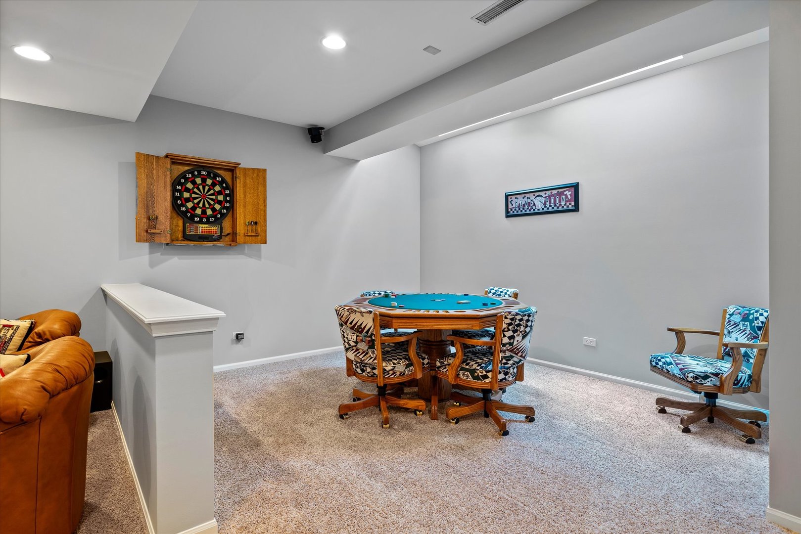 1607 Vincent Court Naperville, IL 60564 - Photo 34 of 55