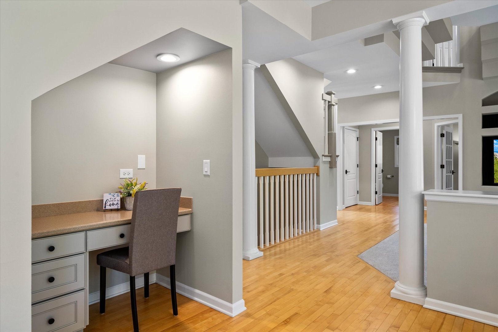 1607 Vincent Court Naperville, IL 60564 - Photo 9 of 55