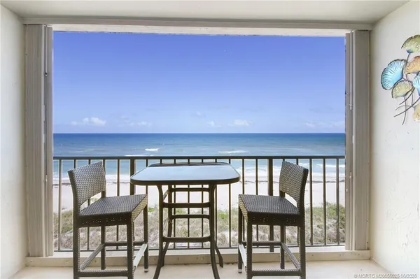 $399,500 | 10310 South Ocean Drive, Unit 504, Jensen Beach, FL 34957