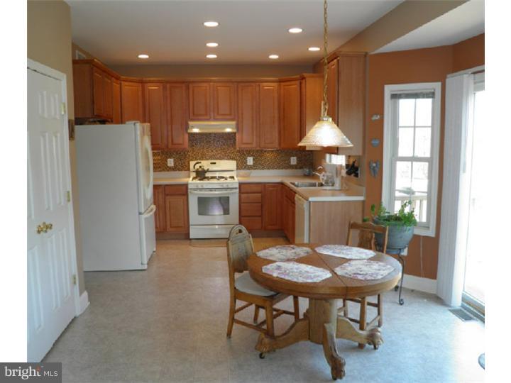 2674 Monmouth Road Jobstown, NJ 08041 - Photo 4 of 16 Gallery Image 4