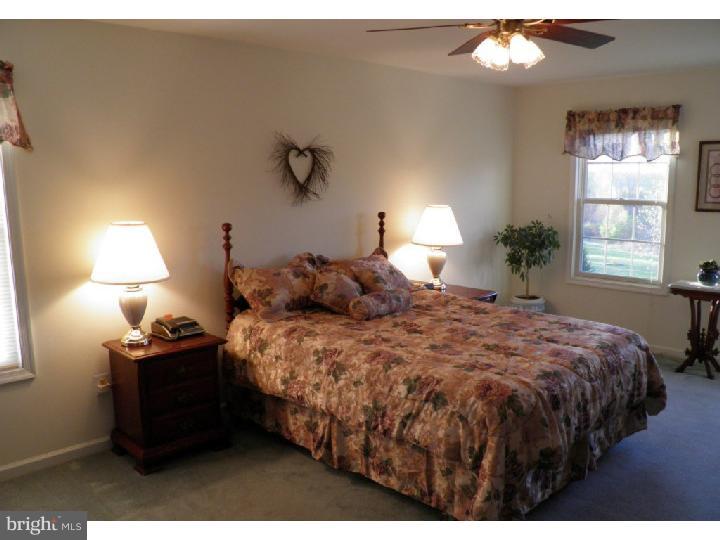 2674 Monmouth Road Jobstown, NJ 08041 - Photo 7 of 16 Gallery Image 7