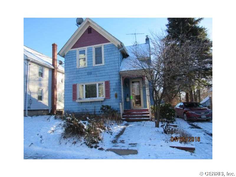 32 Summit Street Perinton, NY 14450 - Photo 1 of 1 Exterior Front