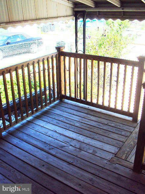 7832 Wynbrook Road Baltimore, MD 21224 - Photo 12 of 14 Covered Deck