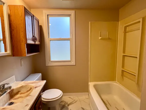 $126,000 | 622 Mayflower Avenue, Lincoln Park, MI 48146