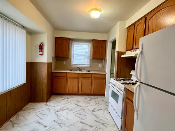 $126,000 | 622 Mayflower Avenue, Lincoln Park, MI 48146