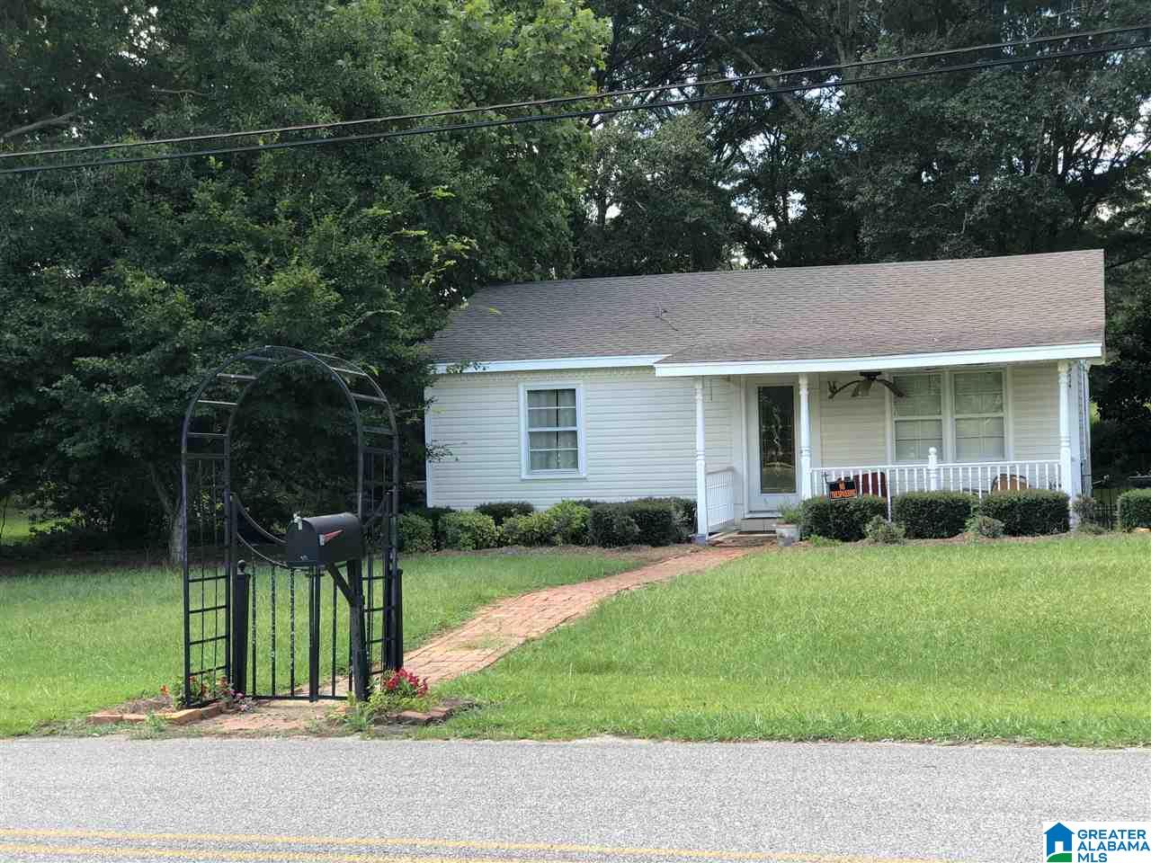 975 Pinedale Road Clanton, AL 35045 - Photo 1 of 37 Gallery Image 1