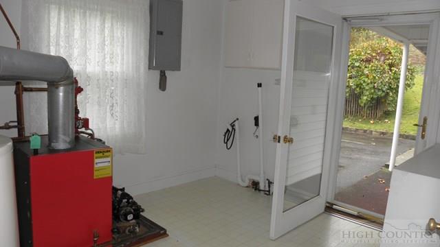 105 Don Adams Road Lansing, NC 28643 - Photo 15 of 25 Gallery Image 15